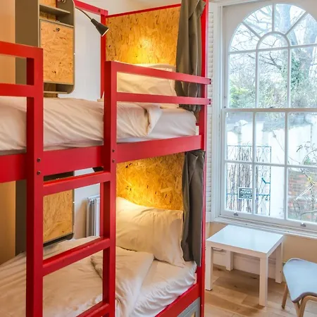 Park Villa Boutique Hostel-3